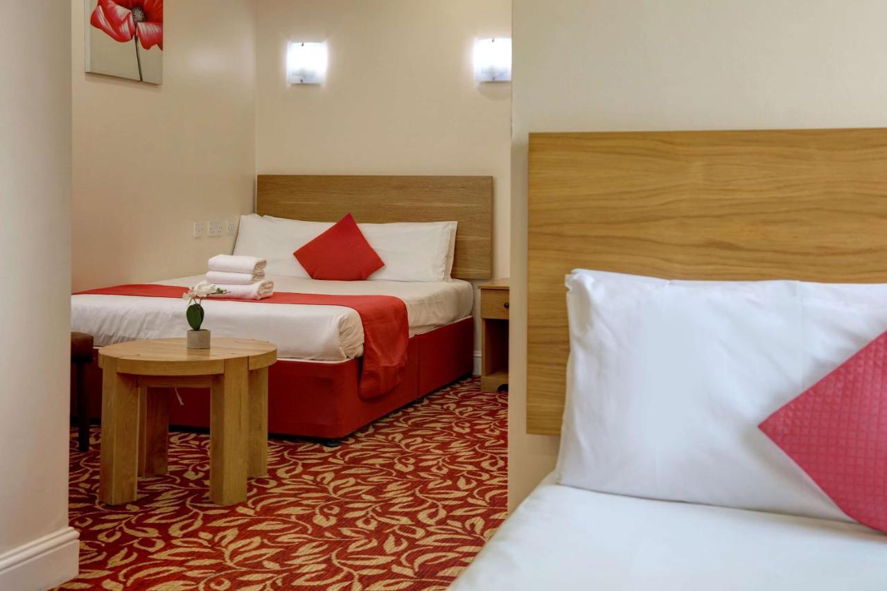Standard Twin Room - Non-Smoking